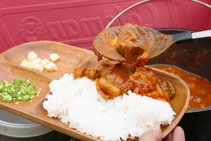 キャンプと言えばカレー 編集長が作る 男の夏野菜カレー レシピを公開