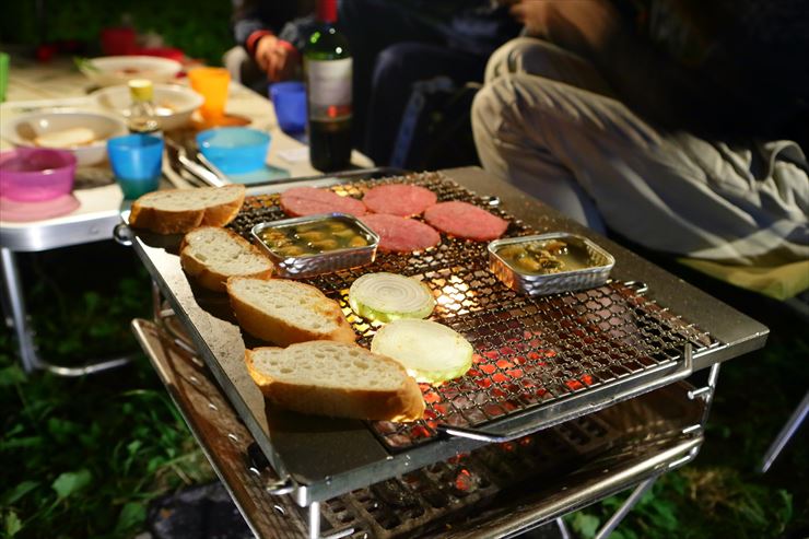 みんなが作ったキャンプご飯 定番bbq 焼きそばにパエリア アヒージョも