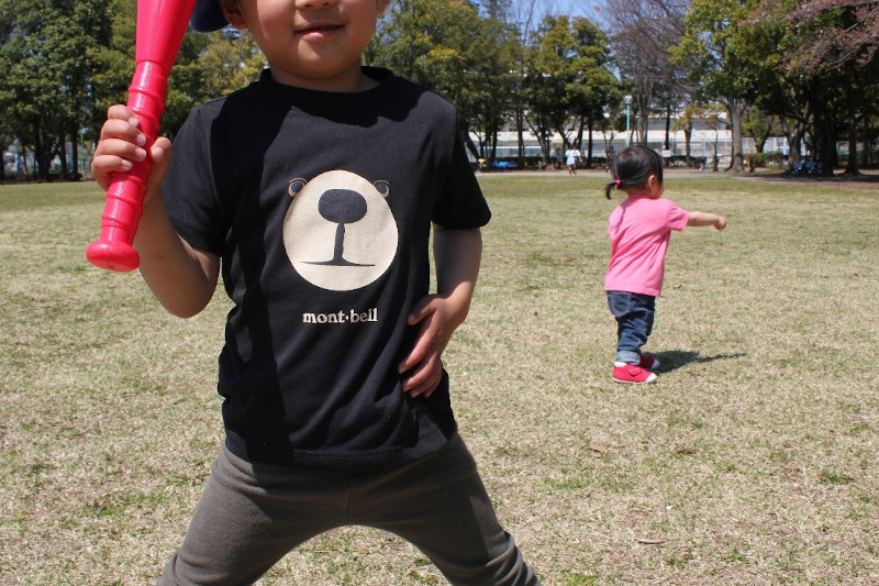 モンベルのウイックロン製キッズtシャツの速乾性がすごい 子供用おすすめウェアをご紹介 キャンプ情報メディア Lantern ランタン