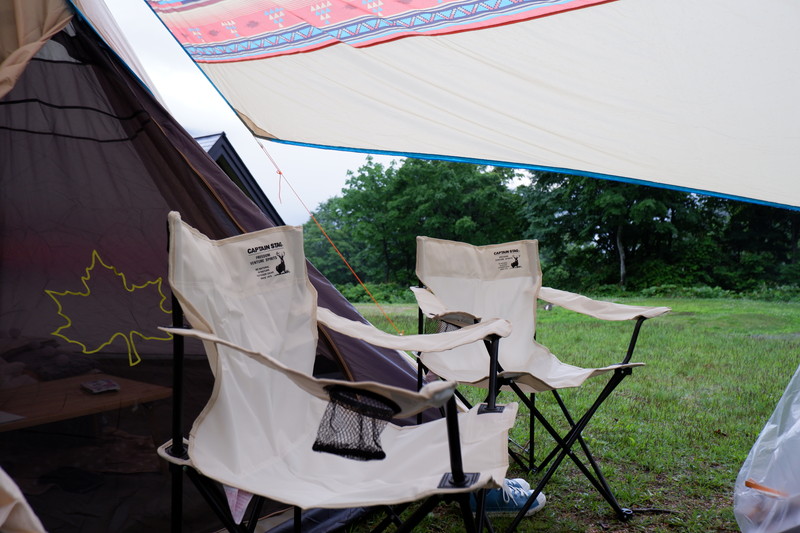 アウトドア テント/タープ 遊び心満載！ロゴスのナバホ柄テントとタープの組み合わせがかわいい 
