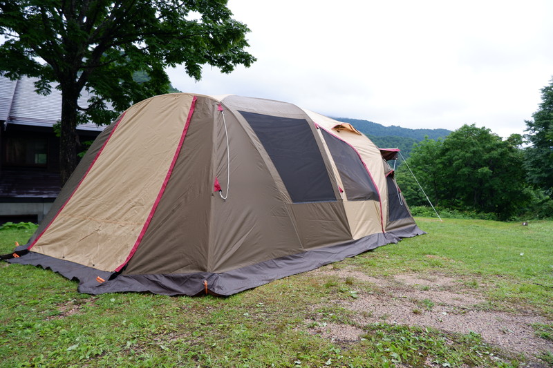 ogawaの「ティエラ5-EX」はテント内がこんなに広々！自然の緑に映える 