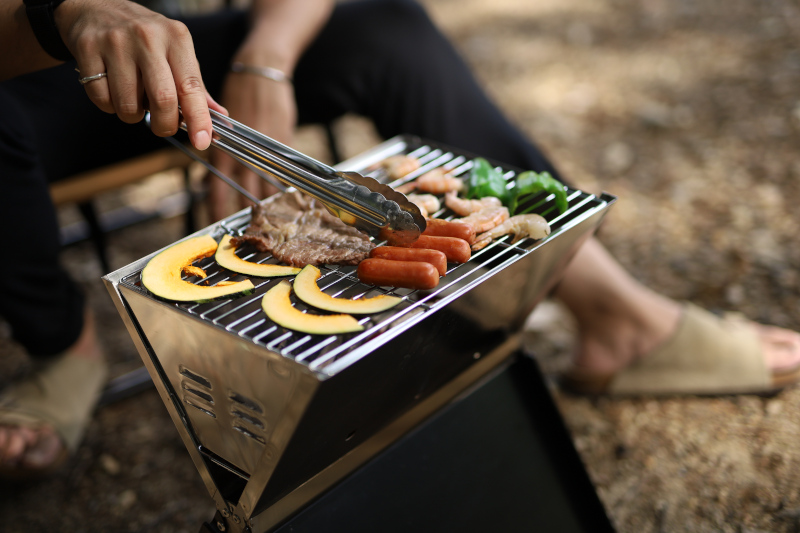 クイックキャンプのノート型BBQグリル（QC-NBG）