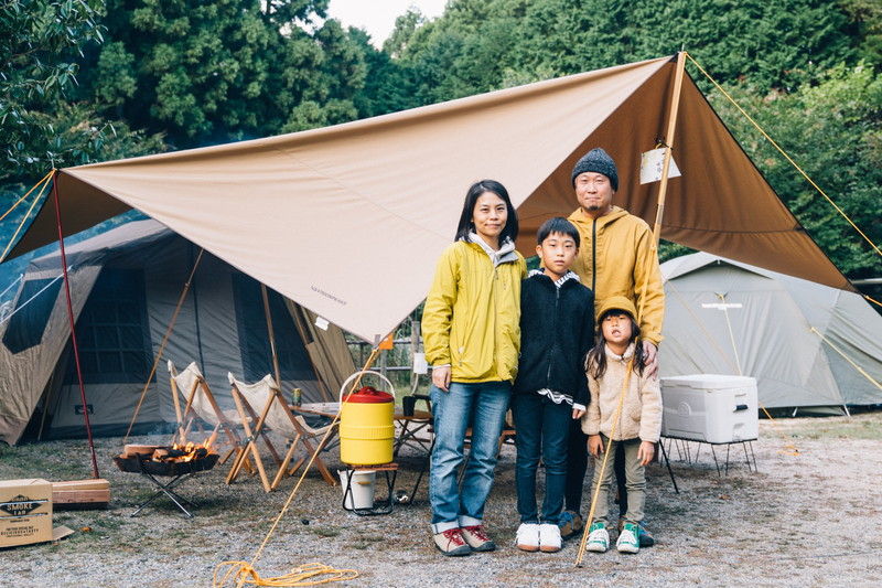 ナチュラルな色味と手作り感のあるキャンプサイト ずっと大事にしたい家族の時間 キャンプ情報メディア Lantern ランタン