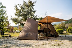 コスパのいいミリタリー風テントがお気に入り！ ワイルドにキャンプを楽しむ