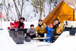 雪が僕らのレフ版に。笑顔全開グループキャンプ