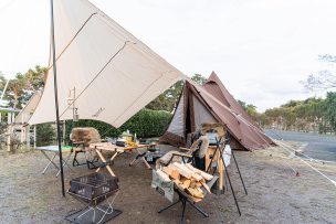 冷たい空気の中でデュオキャンプ。ストーブと焚き火で夜を過ごす