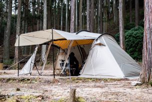 自然と調和するサバティカルのテントは居住性も抜群だからキャンプが快適！