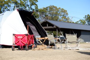 コールマンギアで過ごす休日。焚き火でマシュマロを焼けば子連れキャンプは大盛り上がり！