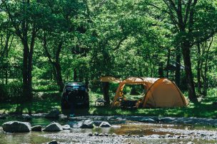 今年のアウトドアは“避暑地”で！暑い夏でも涼しく過ごせる標高の高いキャンプ場4選