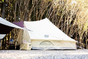 ワンポールの広々テントが最高！季節に合わせてキャンプ場を選ぶのがマイルール